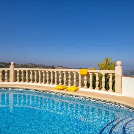 Villa Robinson By Interhome